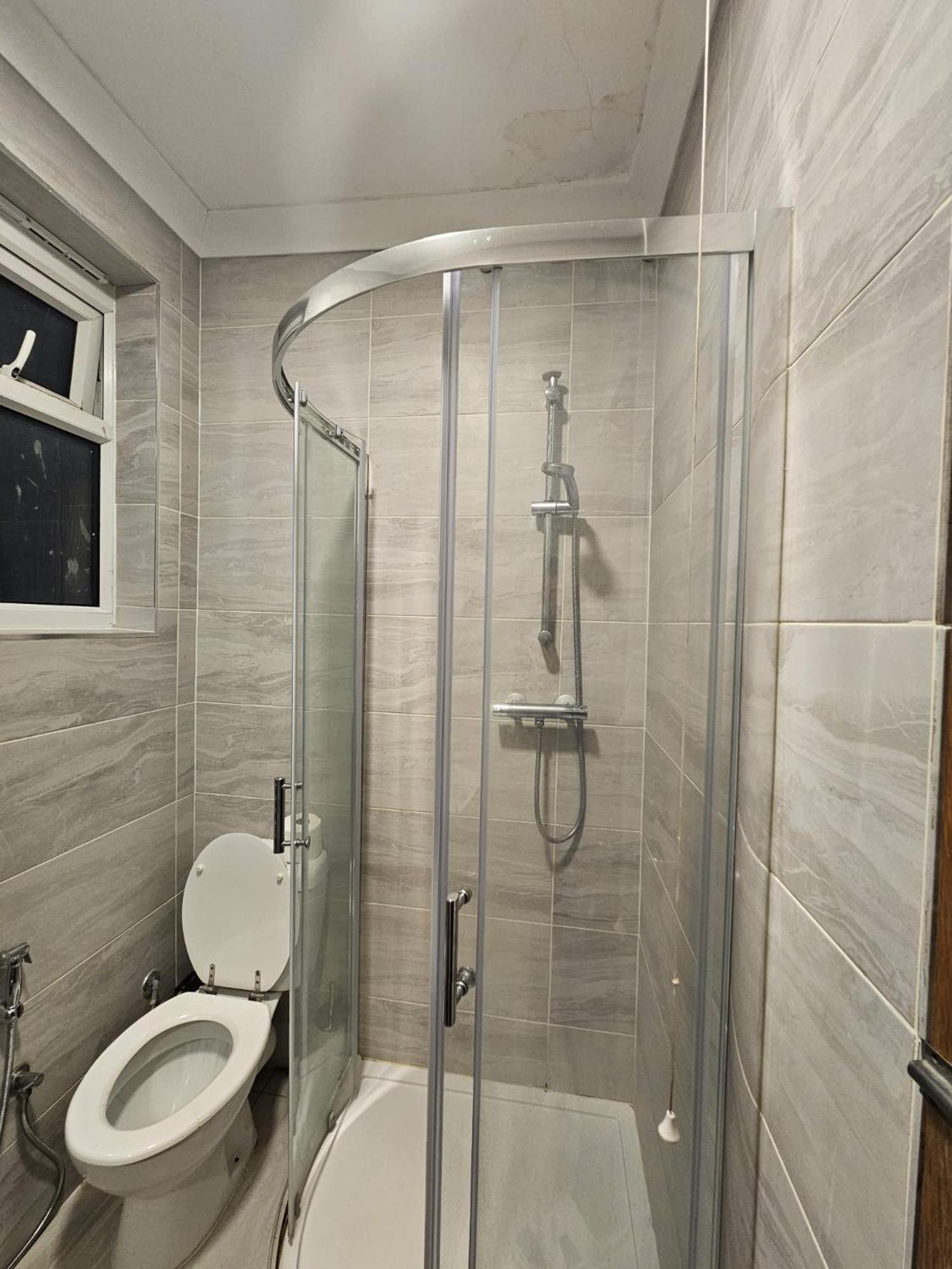 2 Bedroom Flat - Travel Direct To Heathrow/Central 런던 외부 사진